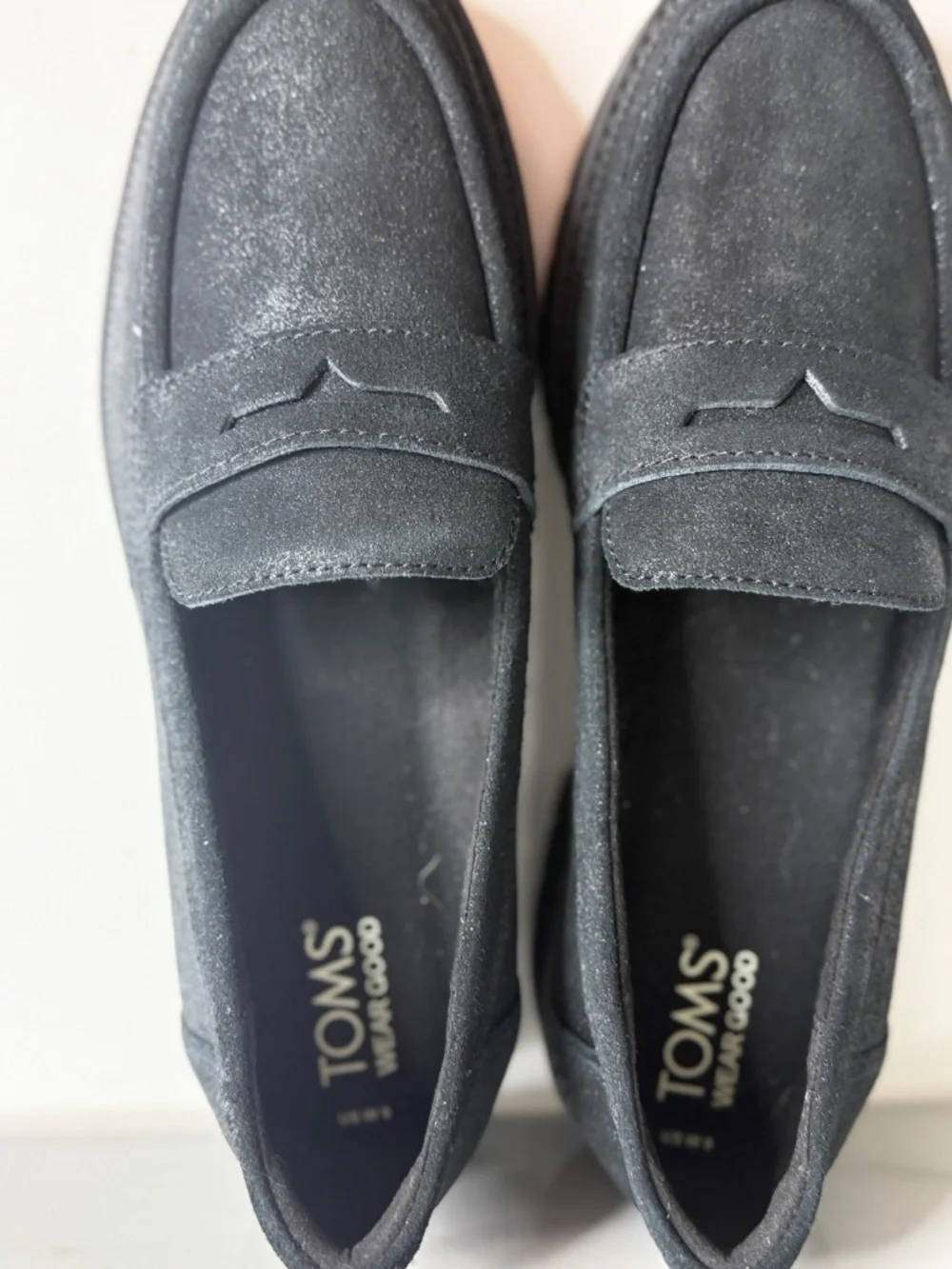 TOMS Black Suede Lug Sole Loafers Size 9 | New Without Tags